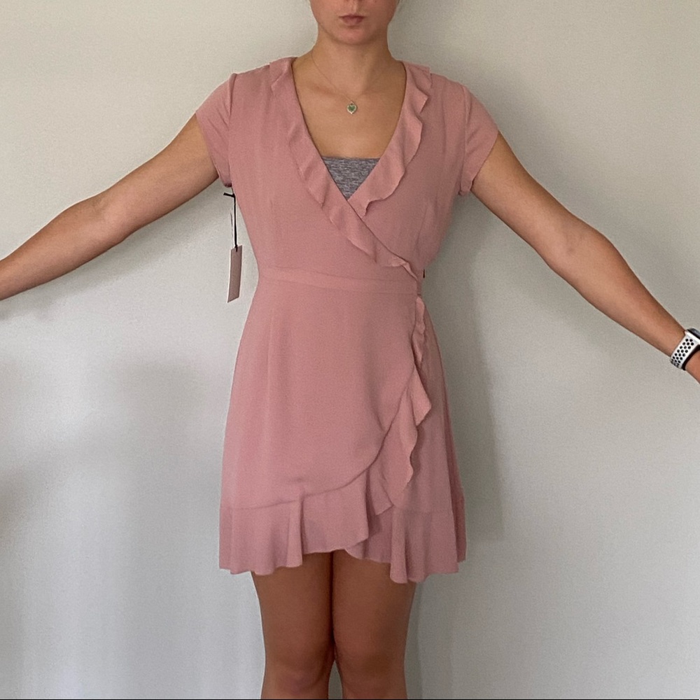 Aritzia Sunday best dress
